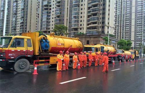 都兰市政管道清淤